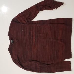 Dravus, burgundy striped pullover